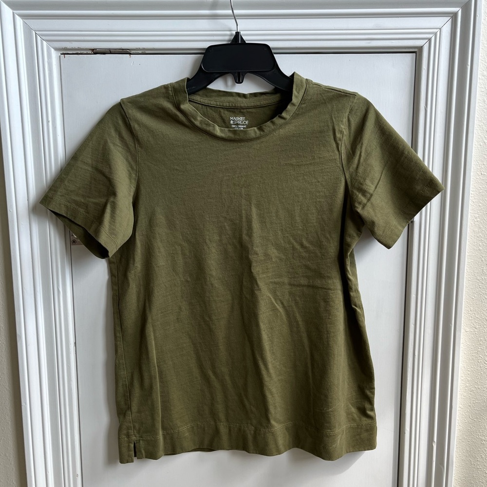 Market & Spruce Olive Green Women’s T-Shirt